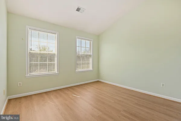 $3,500 | 2658 Logan Wood Drive, Herndon, VA 20171