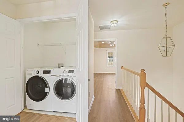 $3,500 | 2658 Logan Wood Drive, Herndon, VA 20171