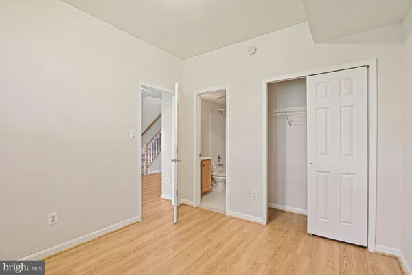 $3,500 | 2658 Logan Wood Drive, Herndon, VA 20171