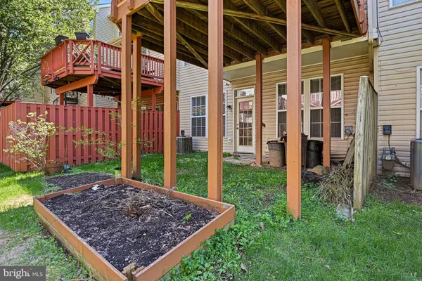 $3,500 | 2658 Logan Wood Drive, Herndon, VA 20171