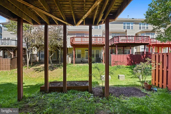 $3,500 | 2658 Logan Wood Drive, Herndon, VA 20171