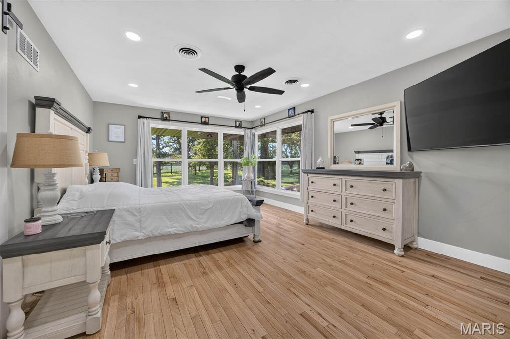 13750 Kayser Road Highland, IL 62249 - Photo 9 of 49 Gallery Image 9
