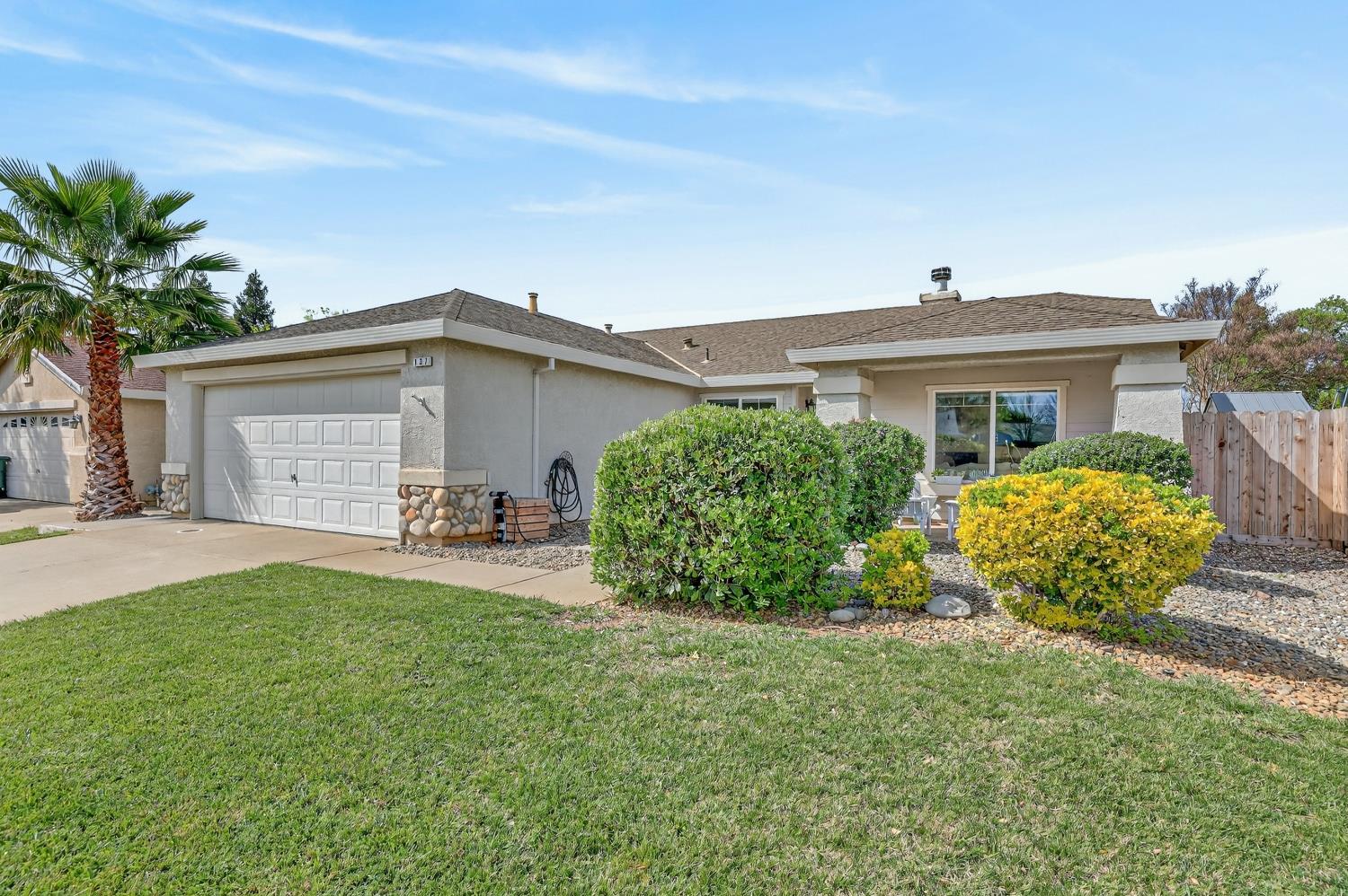 137 Sullivan Way Wheatland, CA 95692 - Photo 3 of 54