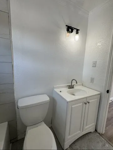 $800 | 923 Knight Street, Unit A2, Houston, TX 77022