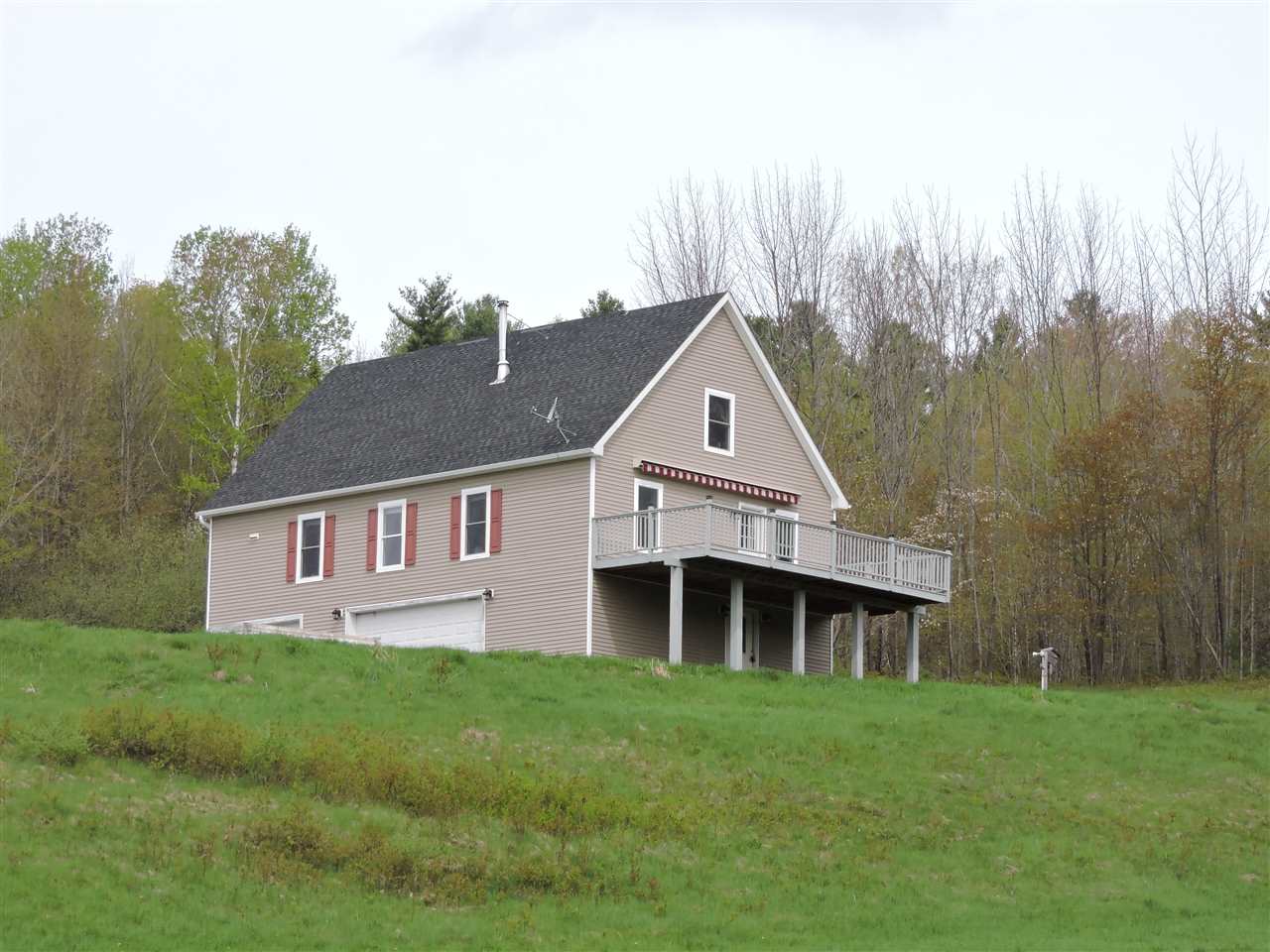 1438 Spaulding Road St. Johnsbury, VT 05819 - Photo 1 of 17 Gallery Image 1