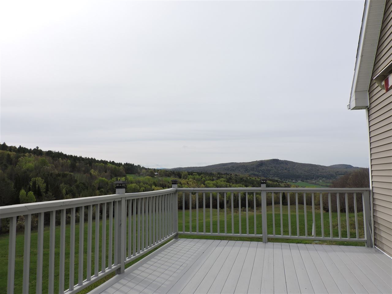 1438 Spaulding Road St. Johnsbury, VT 05819 - Photo 11 of 17 Gallery Image 11