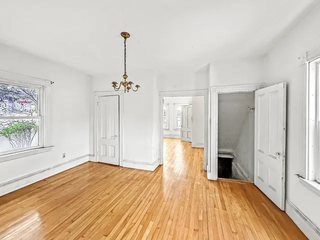 $385,000 | 29 Ford Street, Lynn, MA 01904