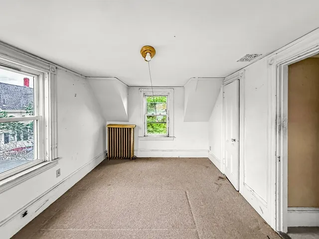 $385,000 | 29 Ford Street, Lynn, MA 01904