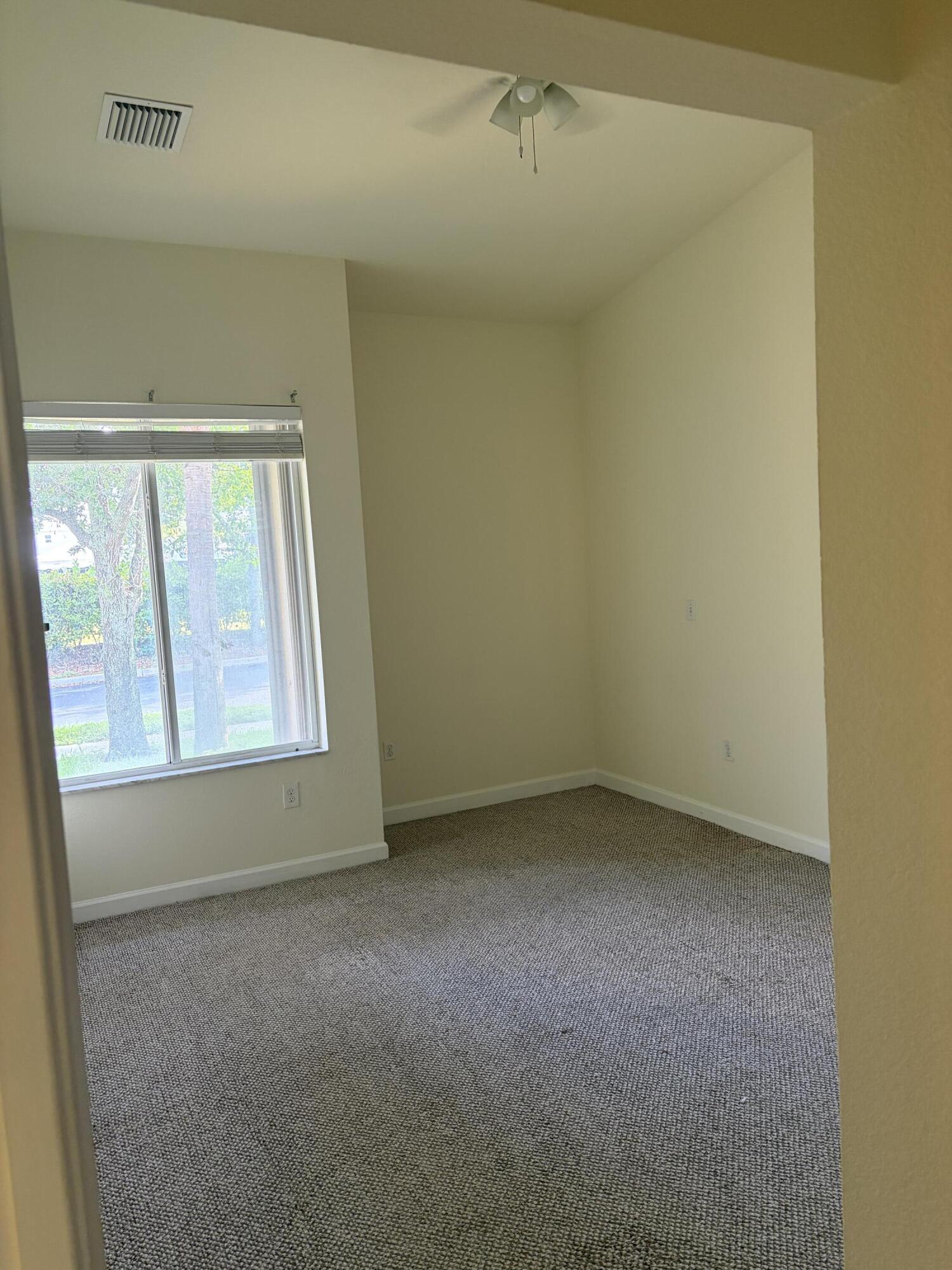 4171 Gulfstream Road Lake Worth, FL 33461 - Photo 9 of 18 IMG_5815