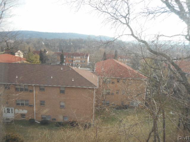 429 Spring Street Bethlehem, PA 18018 - Photo 12 of 29 Gallery Image 12