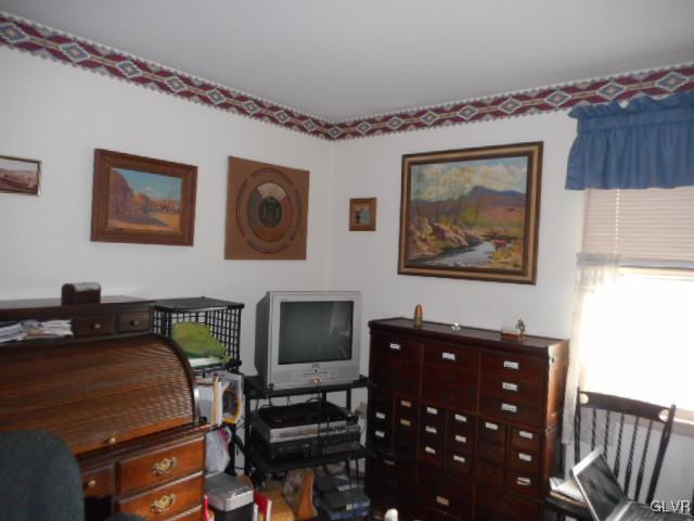 429 Spring Street Bethlehem, PA 18018 - Photo 15 of 29 Gallery Image 15