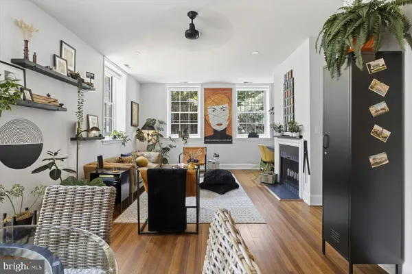 $729,000 | 410 5th Street Northeast, Unit 1, Washington, DC 20002