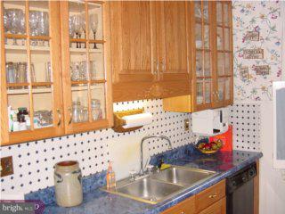 417 Bartram Road Willow Grove, PA 19090 - Photo 5 of 6 Gallery Image 5