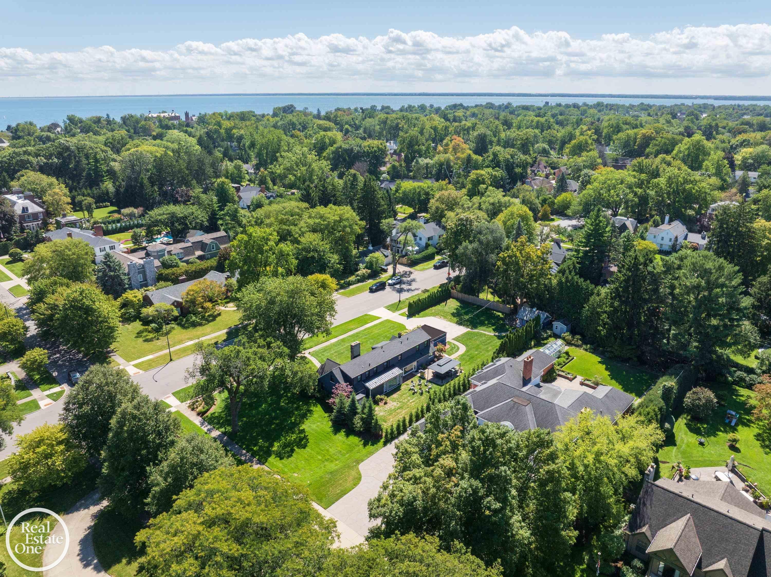 155 Lothrop Road Grosse Pointe Farms, MI 48236 - Photo 53 of 54 Gallery Image 53
