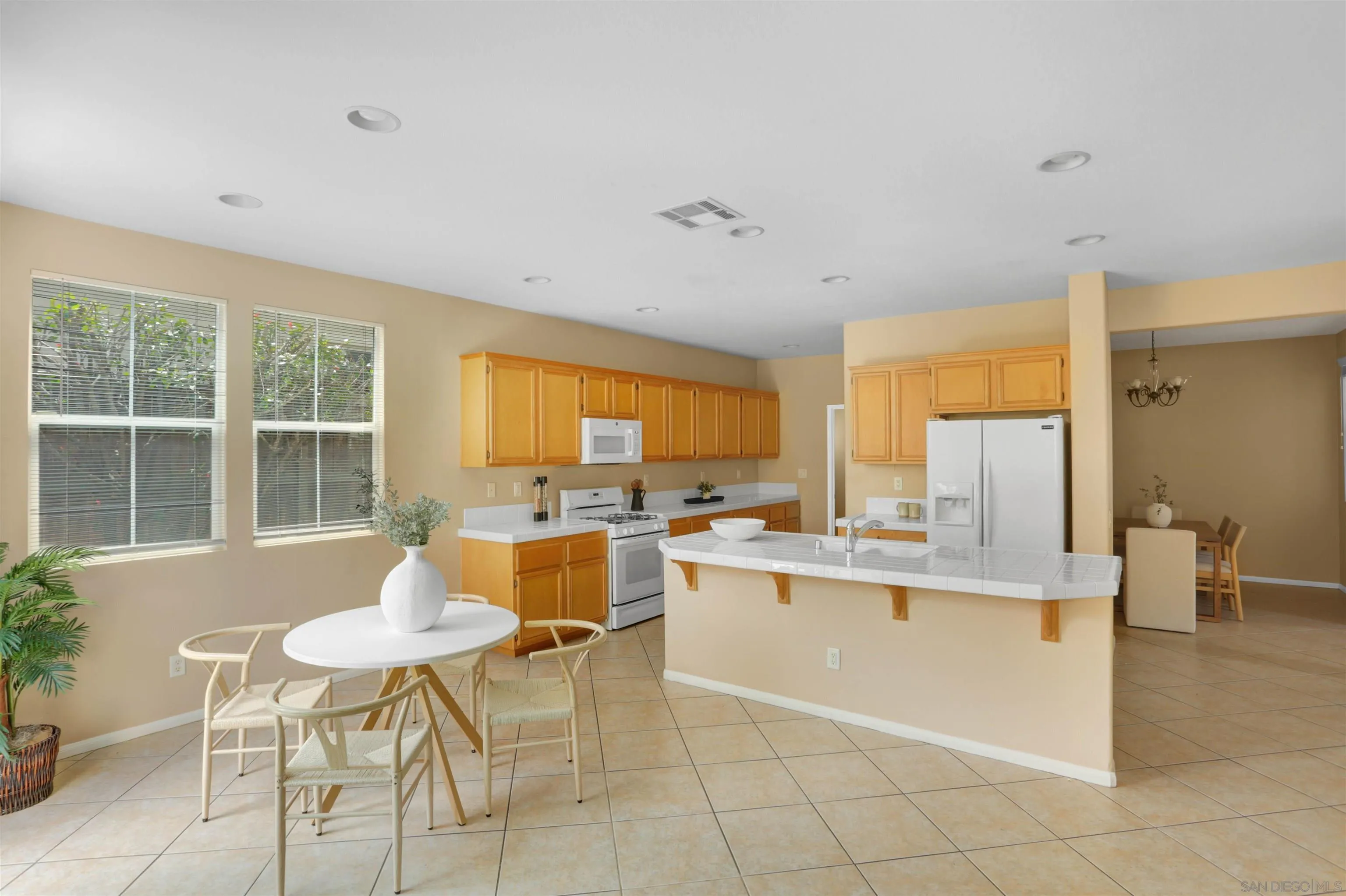 5180 Bluegrass Way Oceanside, CA 92057 - Photo 14 of 56