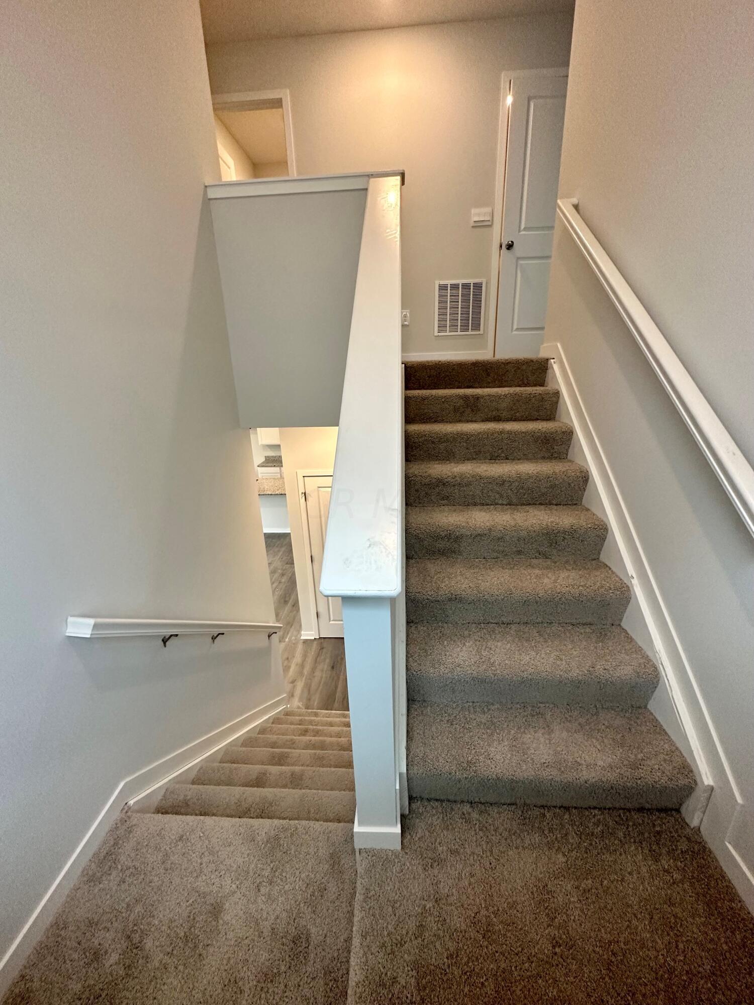 1533 Raley Way Columbus, OH 43228 - Photo 20 of 20 RP 49 stairway 10-27