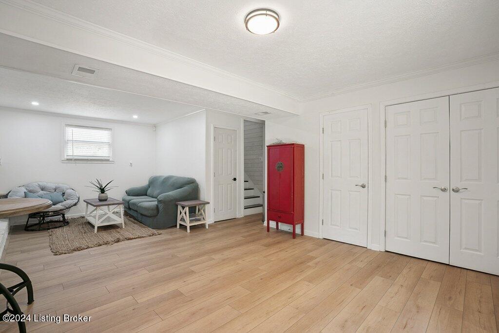 803 Rockbridge Road Louisville, KY 40243 - Photo 27 of 45 031-803-31_m