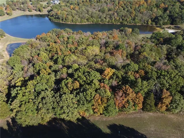 $44,753 | Lot 1 Fraction Point Drive, Warsaw, MO 65355