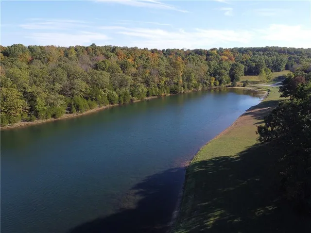 $44,753 | Lot 1 Fraction Point Drive, Warsaw, MO 65355