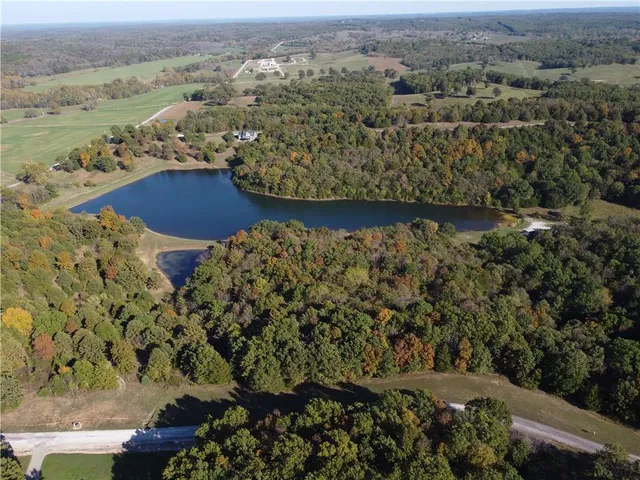 $44,753 | Lot 1 Fraction Point Drive, Warsaw, MO 65355