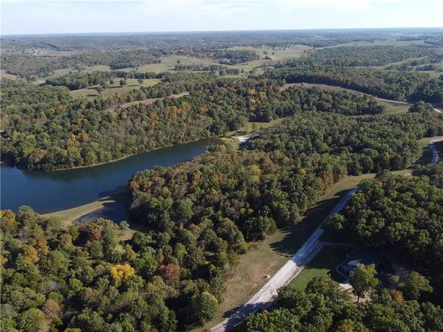 $44,753 | Lot 1 Fraction Point Drive, Warsaw, MO 65355