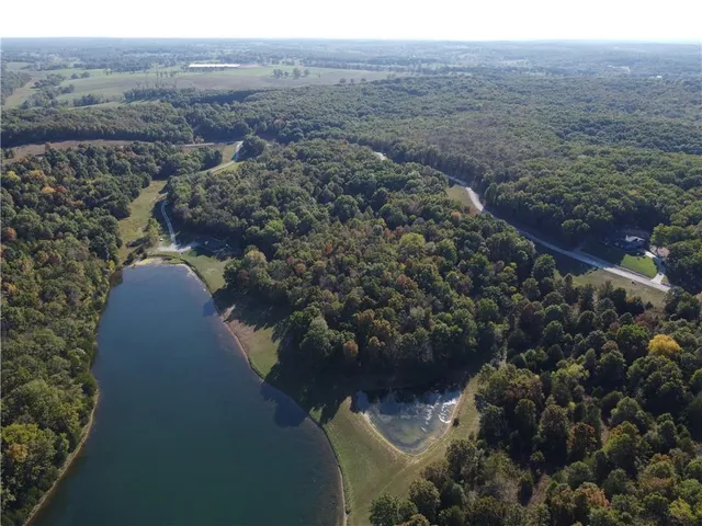 $44,753 | Lot 1 Fraction Point Drive, Warsaw, MO 65355