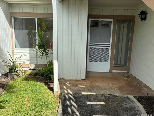 $3,400 | 7007 Hawaii Kai Drive, Unit F12, Honolulu, HI 96825