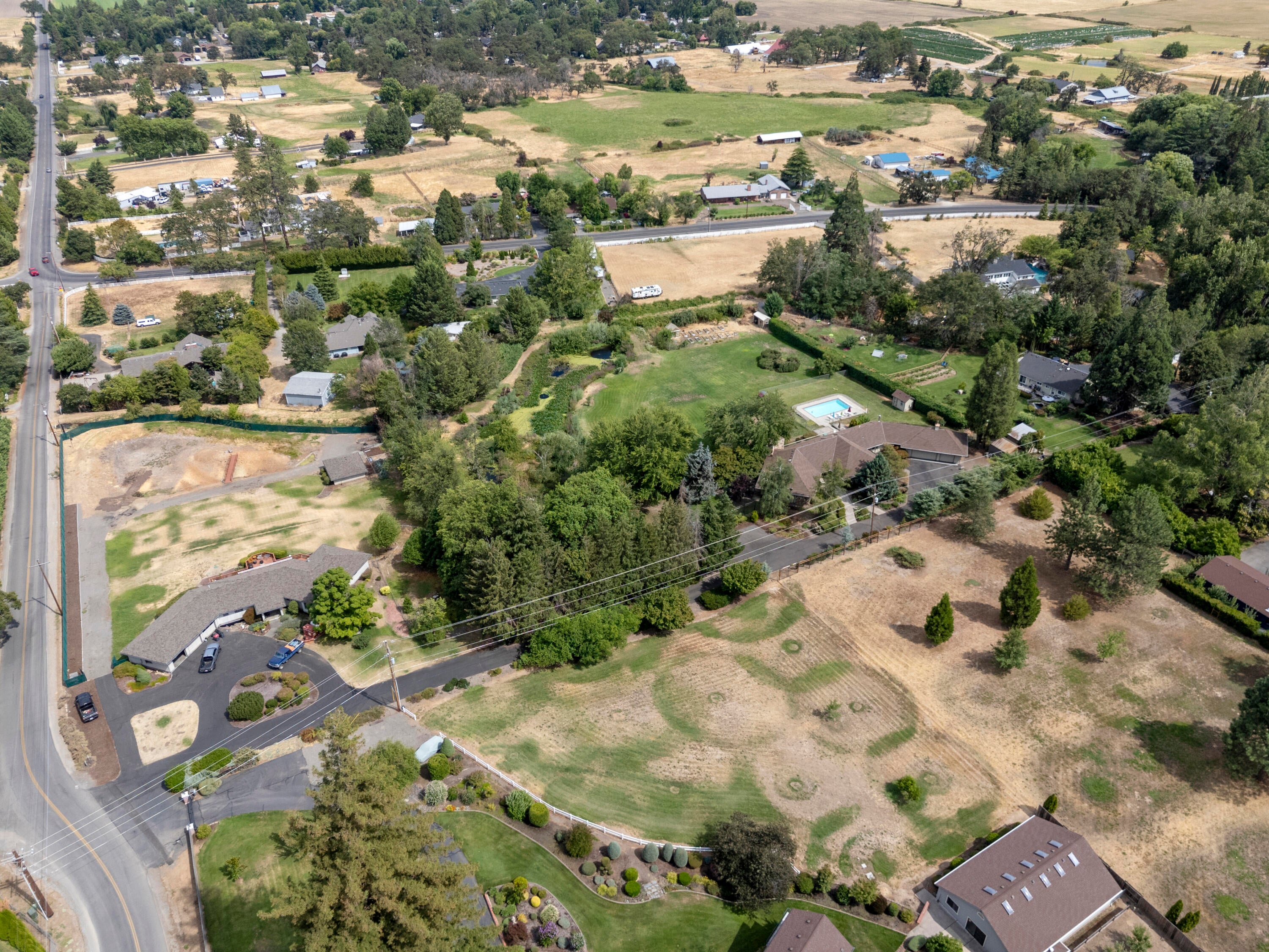 3455 Ross Lane Central Point, OR 97502 - Photo 66 of 70 3455 Ross Lane, Central Point - Drone -