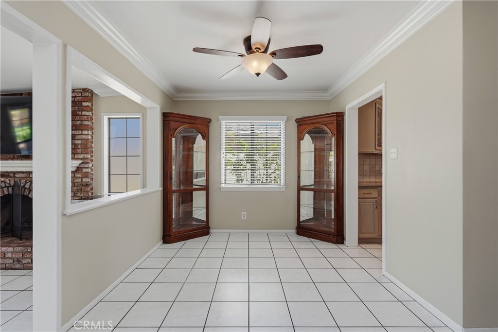 3719 Tahoe Court Riverside, CA 92506 - Photo 6 of 42