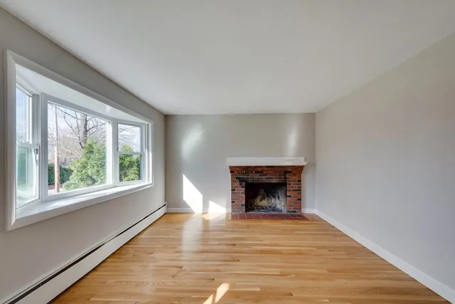 $799,000 | 34 Irving Drive, Walpole, MA 02081