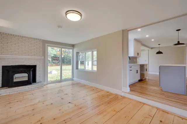 $799,000 | 34 Irving Drive, Walpole, MA 02081