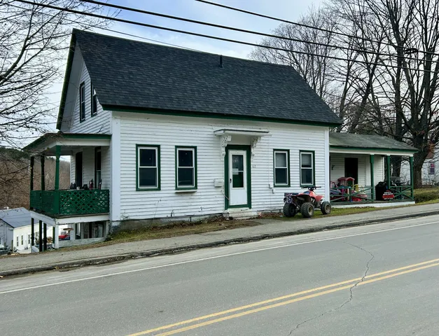 $139,900 | 62 Main Street, Dexter, ME 04930