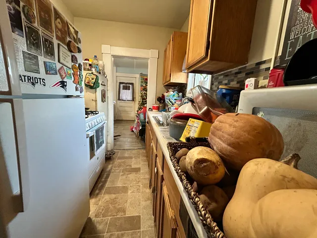 $139,900 | 62 Main Street, Dexter, ME 04930