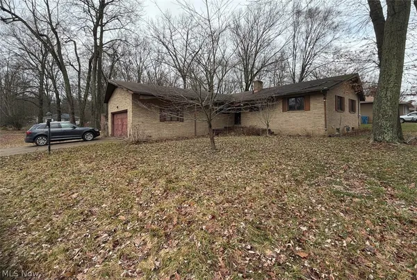 $223,300 | 4690 Shriver Road, North Canton, OH 44720