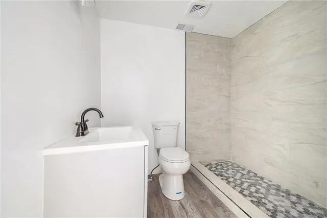 $338,000 | 2618 North 51st Street, Kansas City, KS 66104