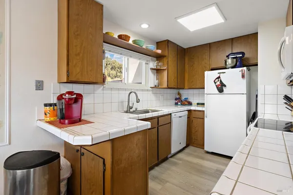 $925,000 | 407-413 Rinconada Court, Benicia, CA 94510