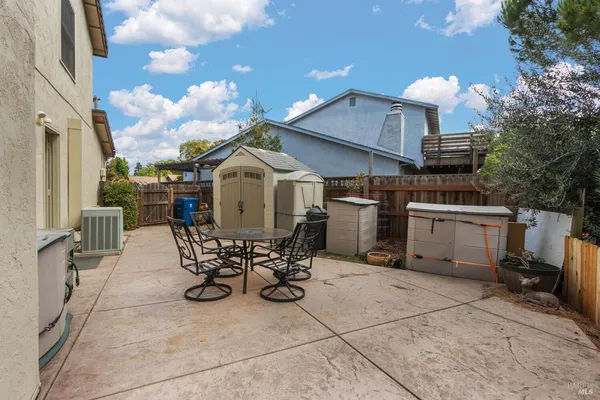$925,000 | 407-413 Rinconada Court, Benicia, CA 94510