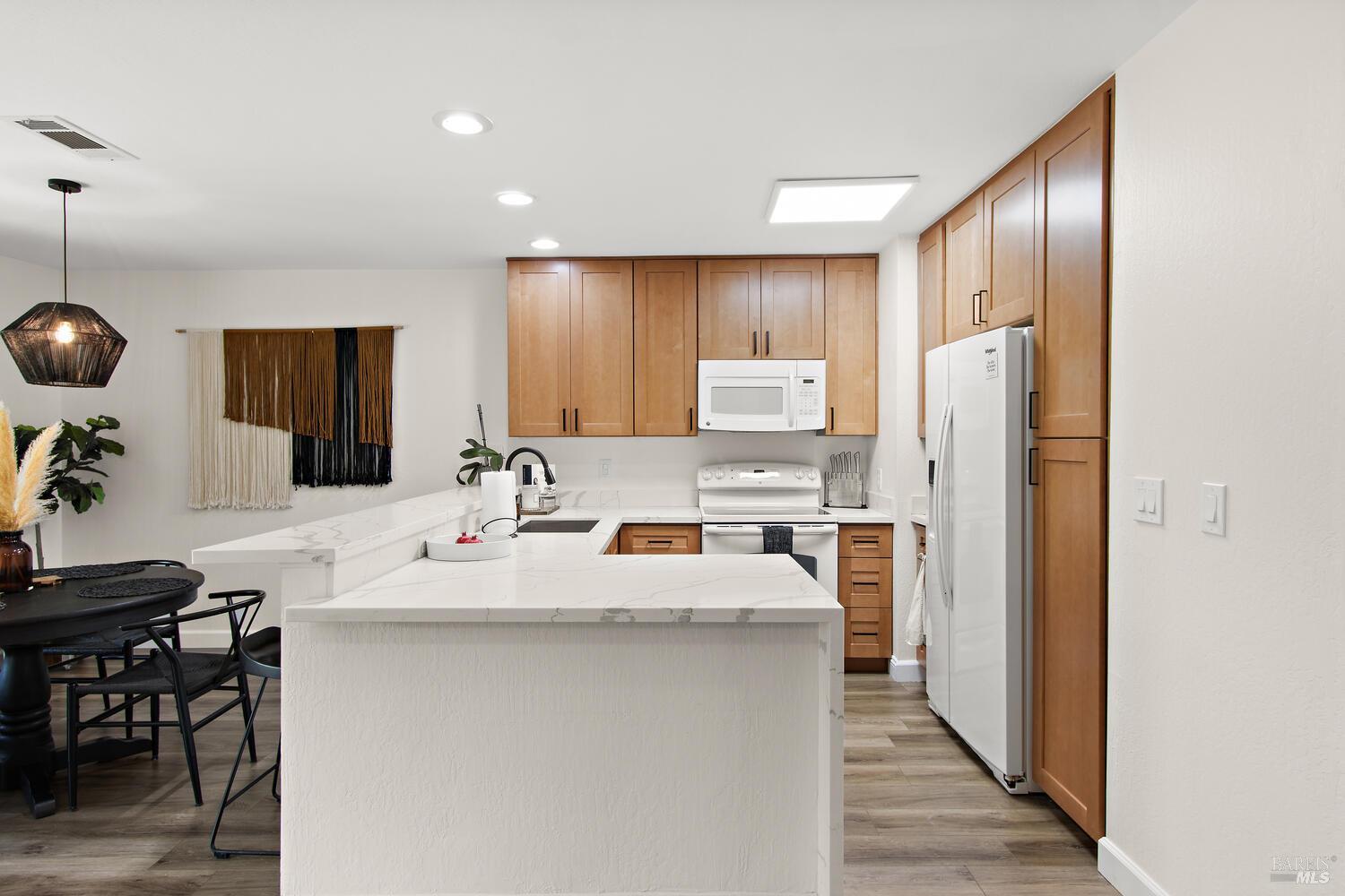 407-413 Rinconada Court Benicia, CA 94510 - Photo 38 of 59