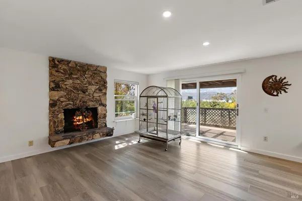 $925,000 | 407-413 Rinconada Court, Benicia, CA 94510