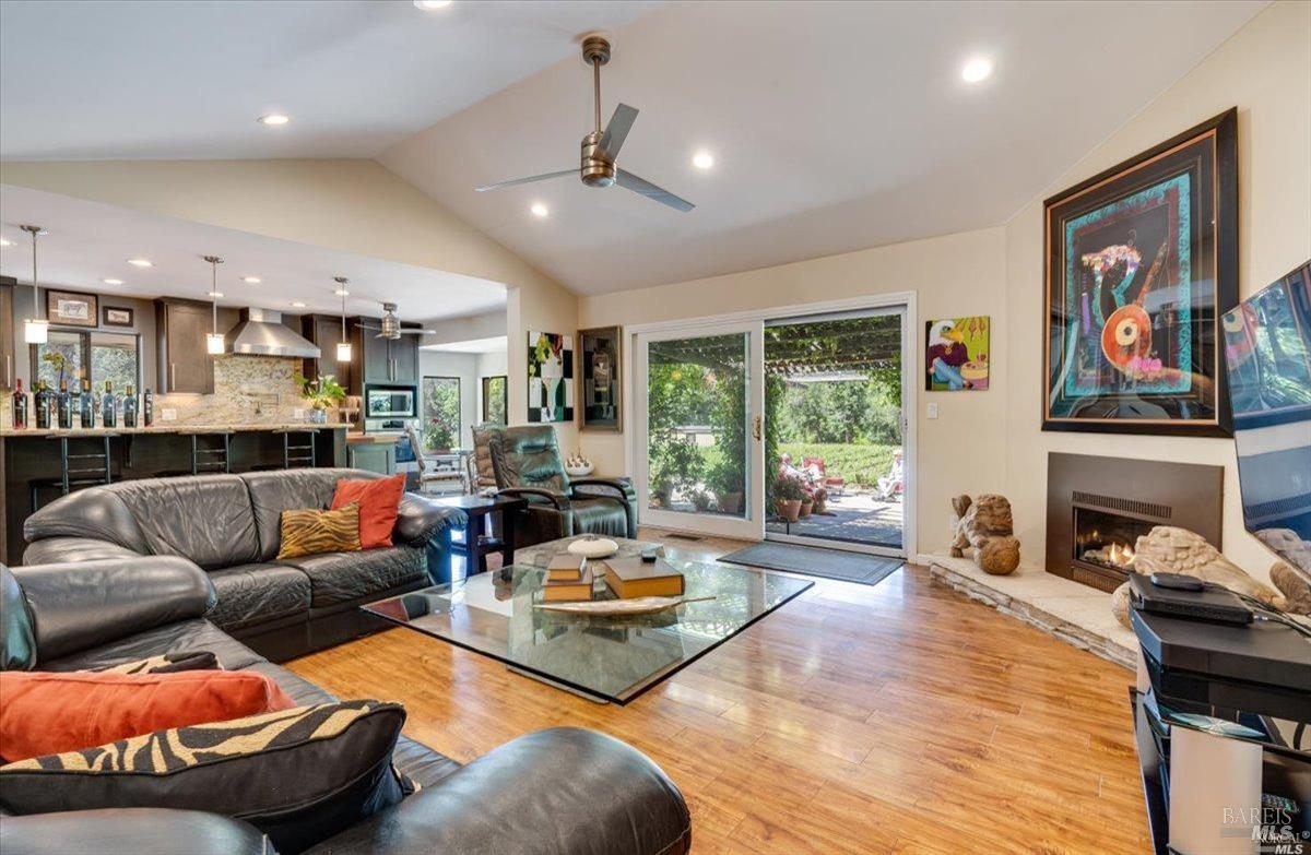 6595 Gordon Valley Road Napa, CA 94558 - Photo 12 of 38 Gallery Image 12