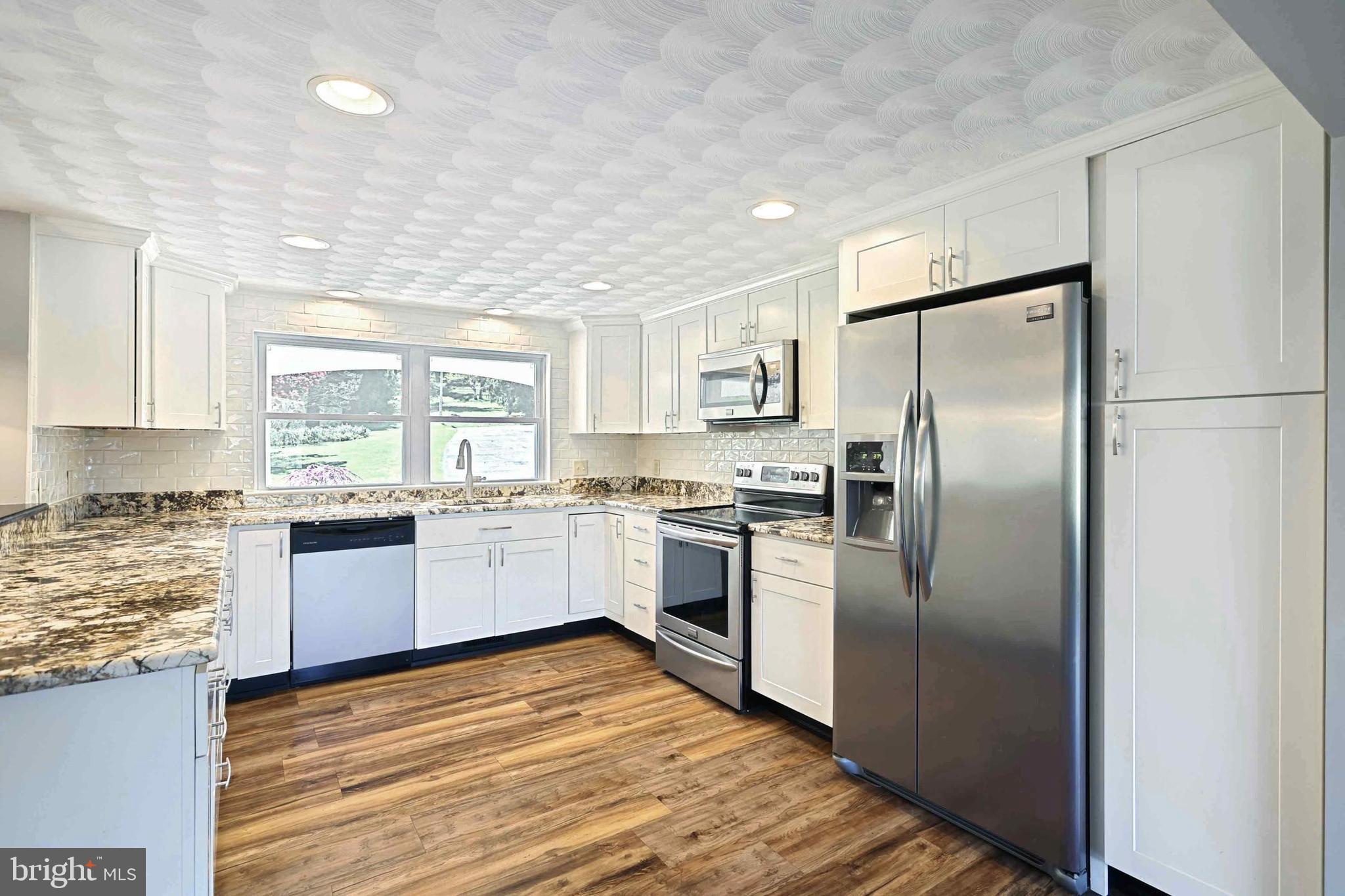 709 Witmer Road York, PA 17402 - Photo 12 of 63 Gallery Image 12