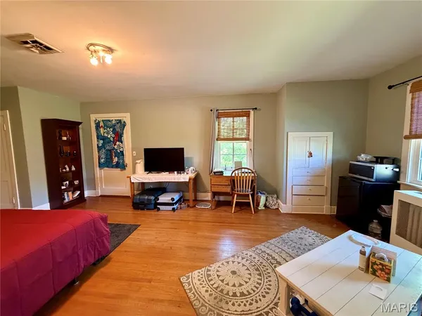 $285,000 | 110 Shepherd Place, Hannibal, MO 63401