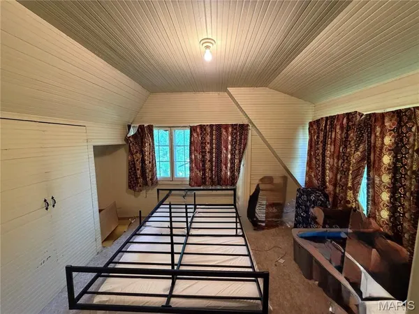 $285,000 | 110 Shepherd Place, Hannibal, MO 63401