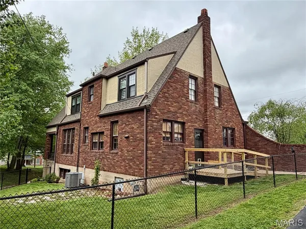 $285,000 | 110 Shepherd Place, Hannibal, MO 63401
