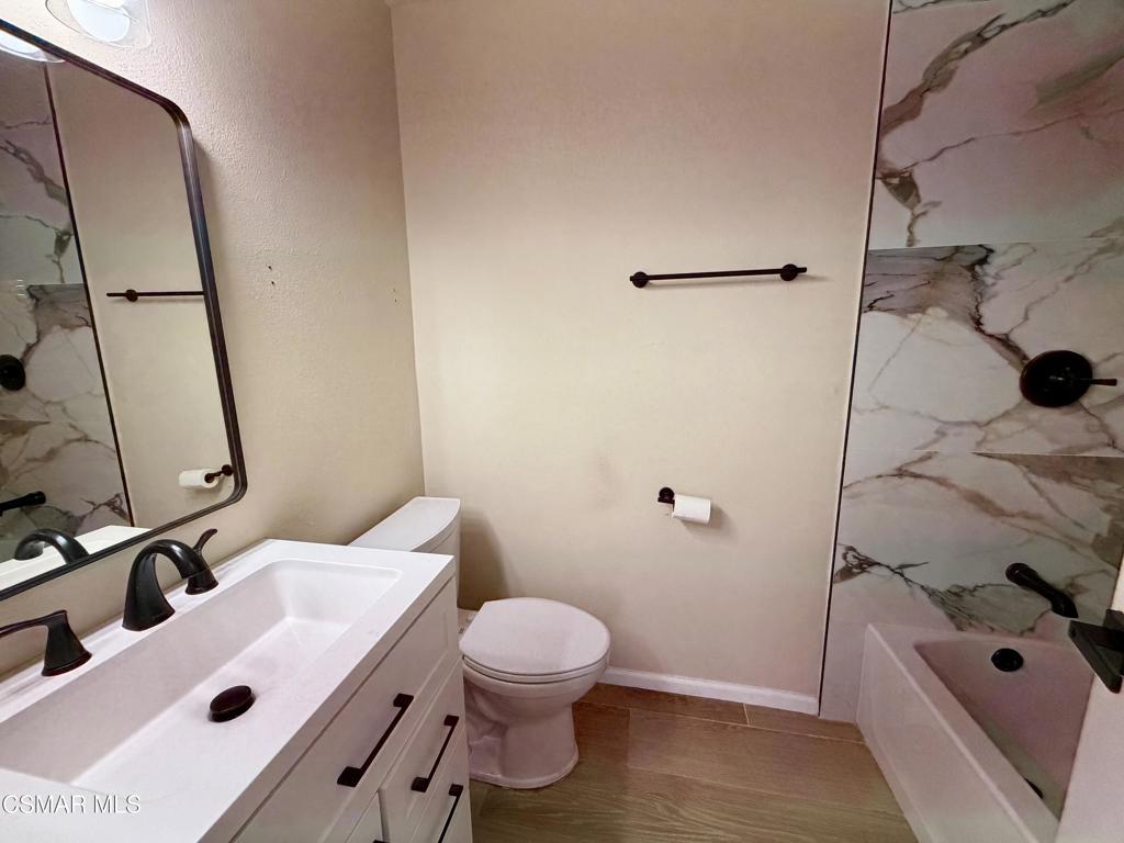 13261 Laurelhurst Road Moorpark, CA 93021 - Photo 6 of 11