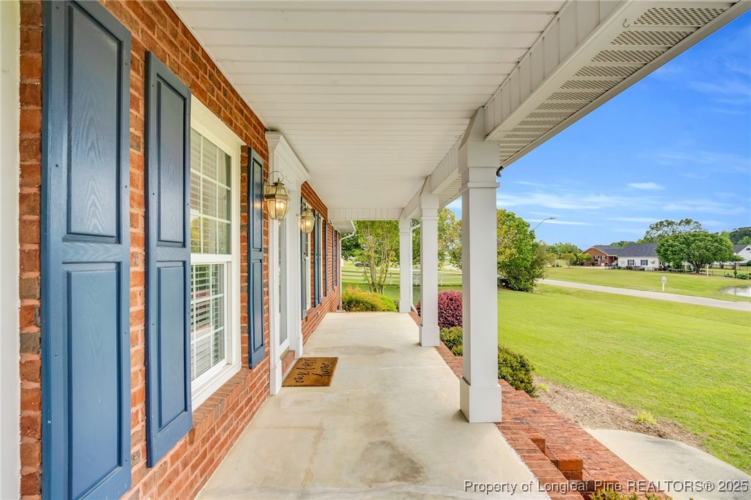 201 Wendy Place Benson, NC 27504 - Photo 4 of 48