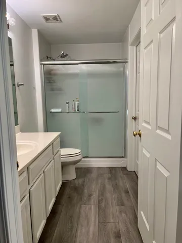 $2,050 | 1682 Fredericksburg Lane, Aurora, IL 60503