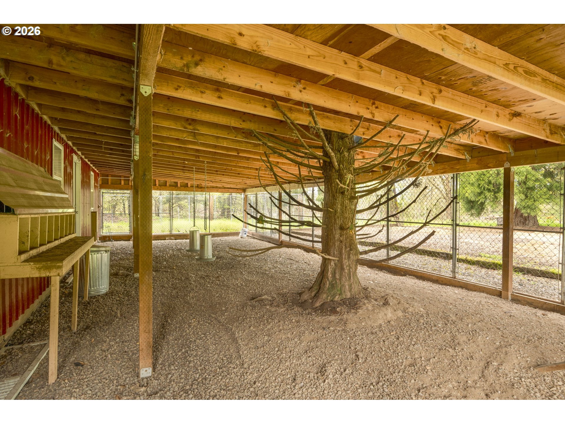 8121 South Vale Garden Road Canby, OR 97013 - Photo 42 of 48 a view of outdoor space