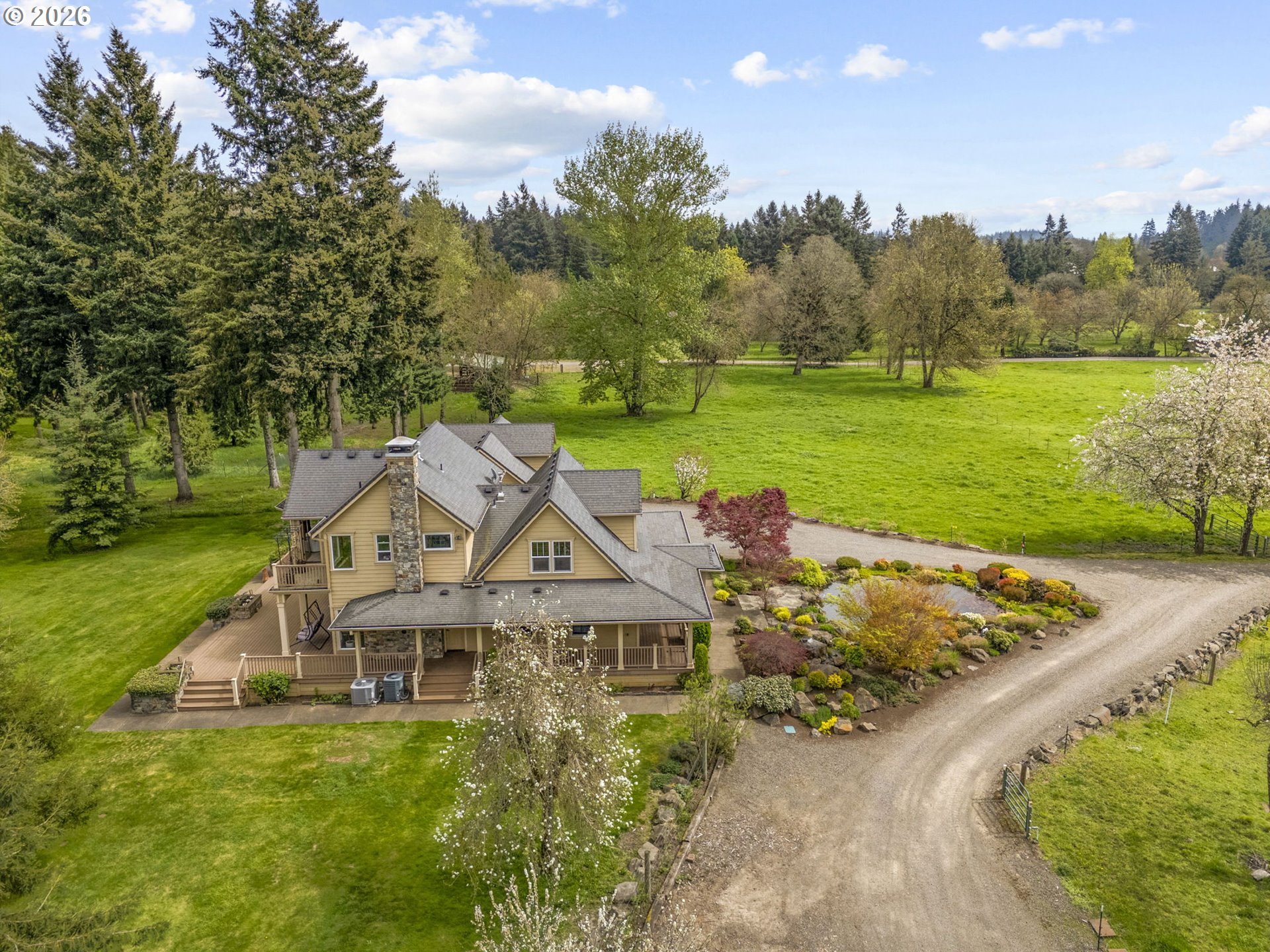 8121 South Vale Garden Road Canby, OR 97013 - Photo 45 of 48 an aerial view of a house
