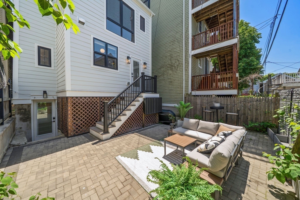 181 I Street Boston, MA 02127 - Photo 27 of 31